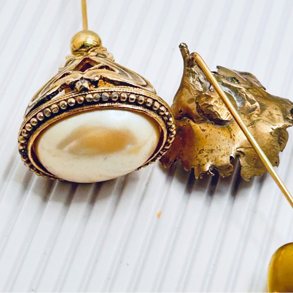 Vintage Elegant Gold and Silver Hat/Stick Pins Lot of 11 - Picture 10 of 11